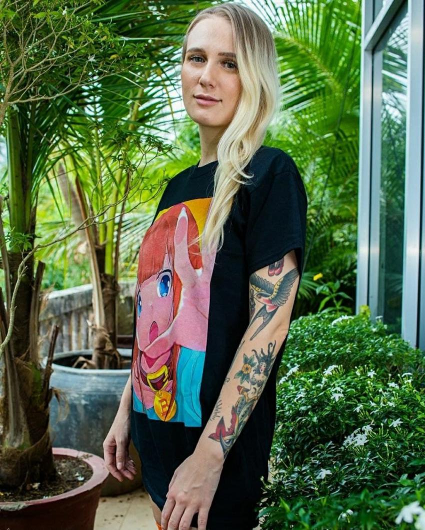 [Onlyfans.com] MashaYang (2021) (Anal, Dildo, fisting, SexMachine) [1080p]