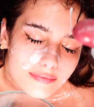 Maria Teen, Canela - 2 Bitches Swallowing Cum