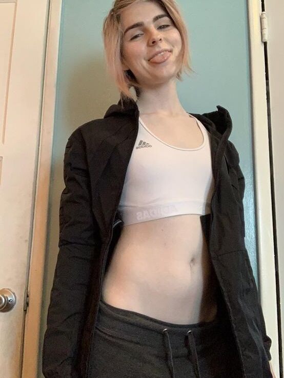 To Train Your T-Girl [1.00] (Amusing Oddity) [uncen] [2021, ADV, Kinetic Novel, Male Protagonist, Futa/Trans Protagonist, Multiple Protagonist, Real Porn, Text Based, Anal Sex, Futa/Trans, Group sex , Trap, Virgin] [rus+eng]