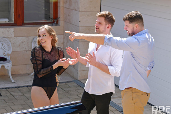 Kinuski BDSM DP Domination Session