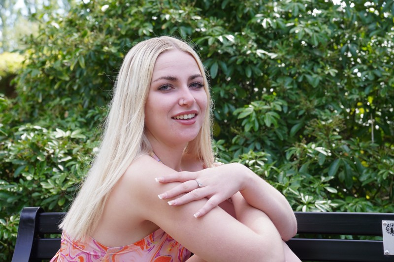 2023 Chloe на улице и дома [Erotic, outdoor, panty, upskirt] [1365x2047 - 4000x6000, 155 фото]