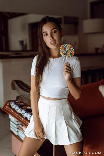 [373.9 MB] [Sanktor.com] Alina Gorohova (#176) [2025-05-20, Erotic, Posing, Solo, 1080p, SiteRip]