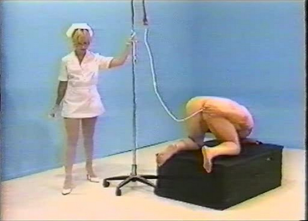 [Nu-West / Nuwest / Leda Femdom] (FCV-039) Bob Meets Katie (с переводом нейросетей) [1998 г., Female Domination, Femdom, Humiliation, Punishment, Classic, Discipline, Enema, Medical Fetish, Spanking, Strapon, 368p, VHSRip, Eng / Rus]