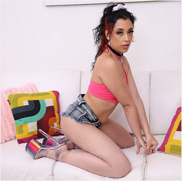 Alice Drummond (12 роликов) Pack [2023-2024, Anal, DAP, Deep Throat, DP, Facial, Gangbang, Pissing, Swallow, Teen]