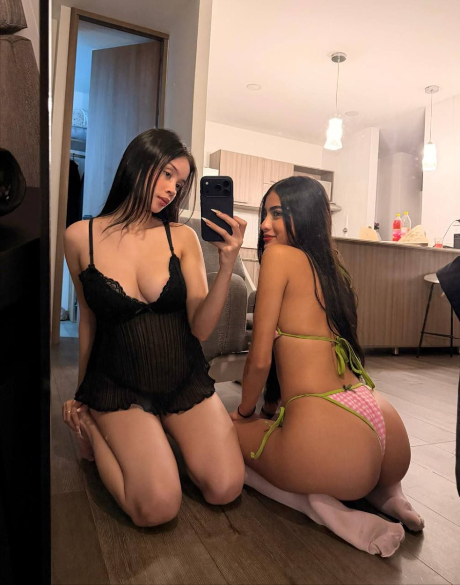 [blowketing.com / manyvids.com / onlyfans.com] Kattedoll, Skinnycurly - Lesbian Sex [2025, Amateur, Latina, Lesbian, Natural Tits, Teen, 1080p, SiteRip]