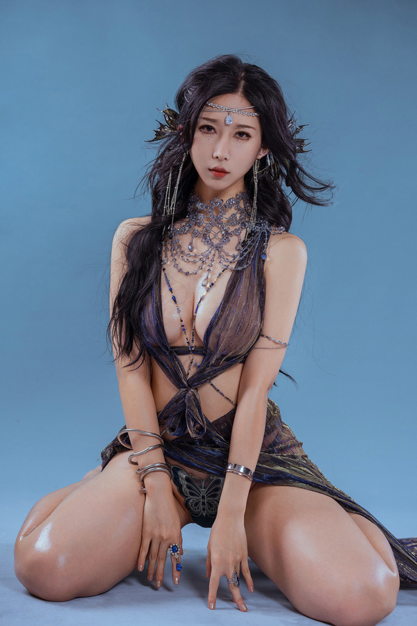 Milk Peach (奶桃桃, Naitaotaoya) [Chinese, Asian, Solo, Lesbian, Erotic, Cosplay] [1743x1162 - 4000x6000, 6695 фото, 142 сетов]