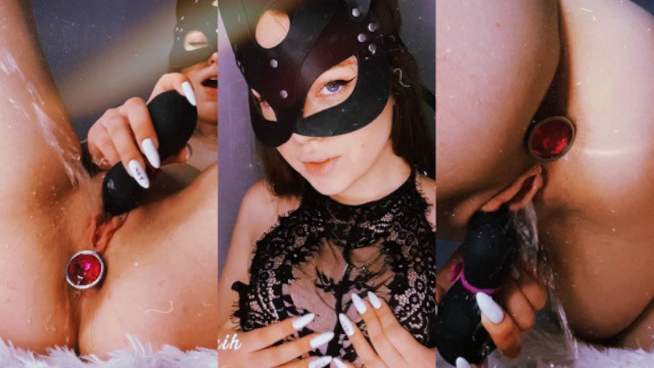 Двойной сквирт? Брызги в камеру и пульсирующая киска