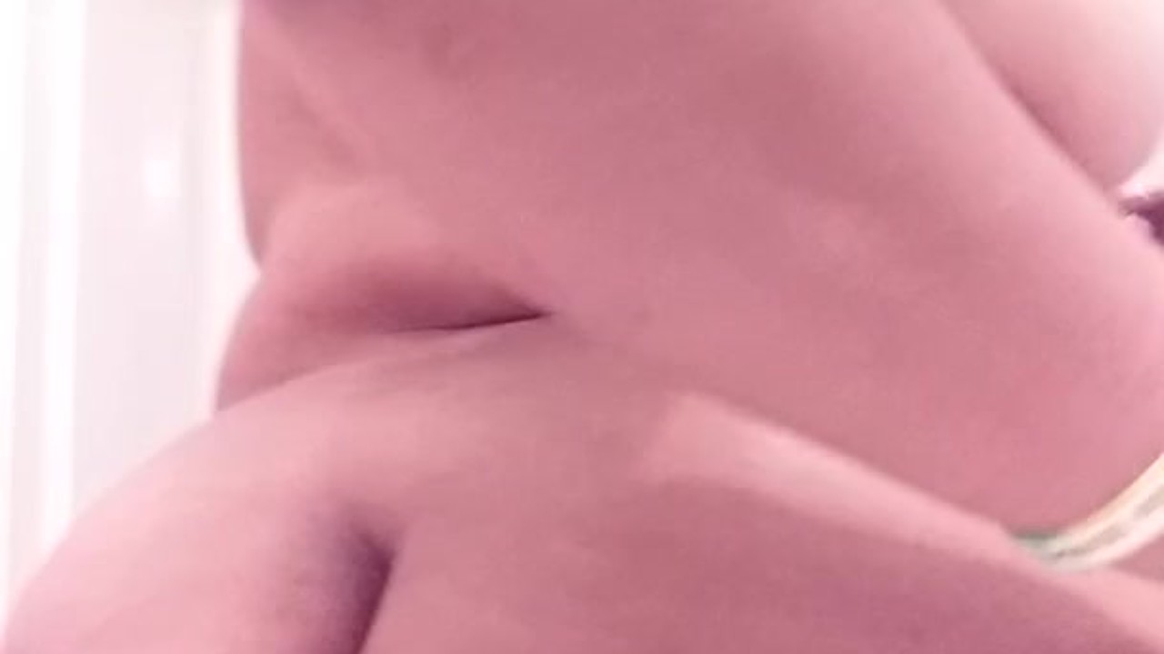 I knew you re spying on me doing my make up.