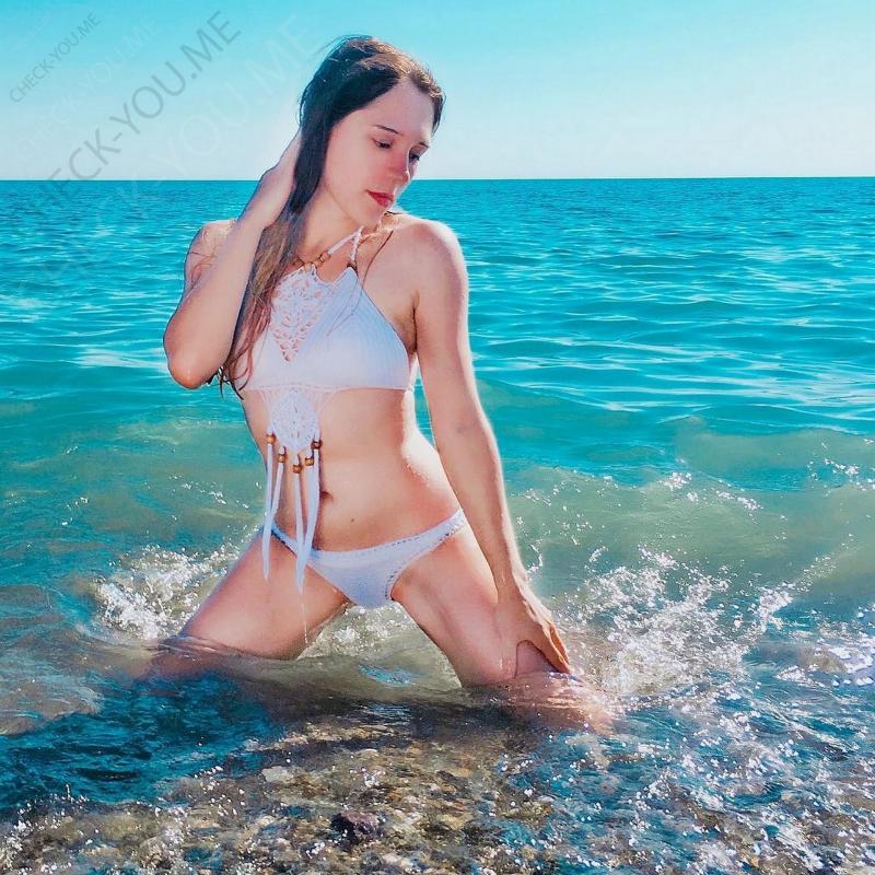 Елена [Amateur,Solo,Posing] [от 2490*1464 до 3645*3645, 15 фото]