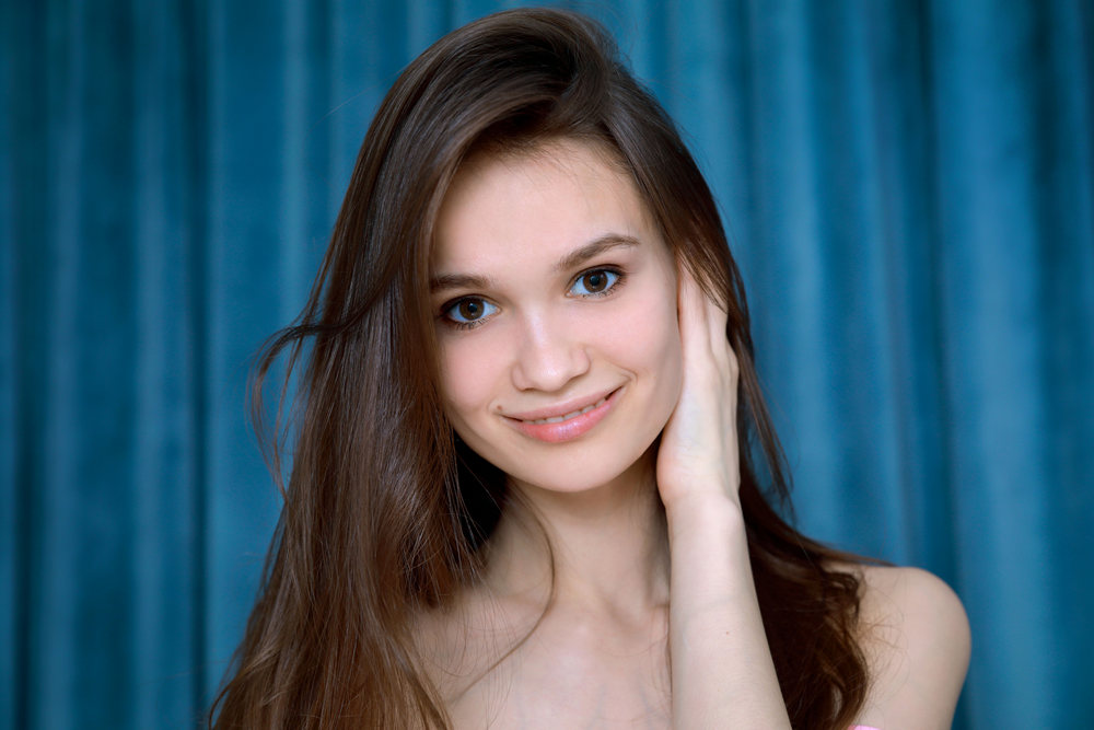 Anastasia Bella (Anastasia Bella, Anastasia) [Metart, TeenDreams] [Solo, Posing] [4480x6720 - 5464x8192, 530 фото, 3 сета] [часть 2]