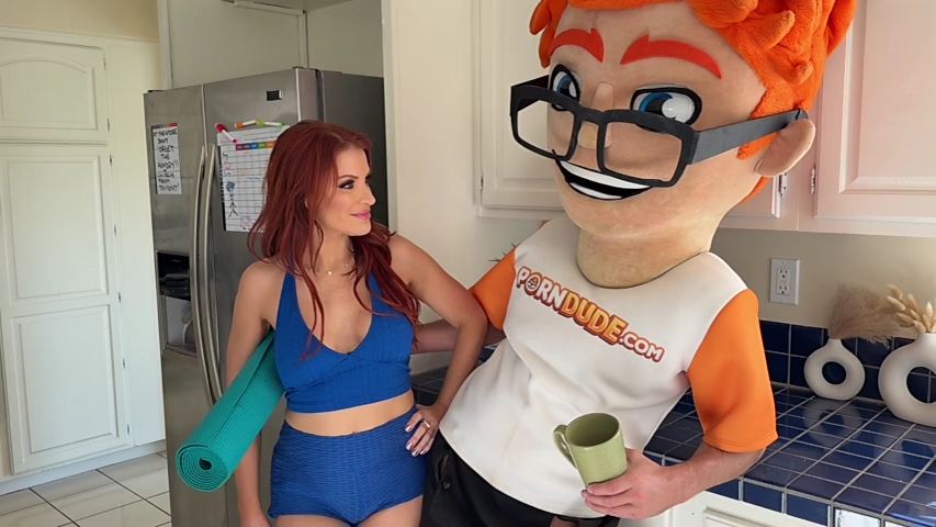 [PornDudeCasting.com] Elise London - Game Night with Elise London and Porn Dude (30.01.2026) [All Sex, Hardcore, Gonzo]