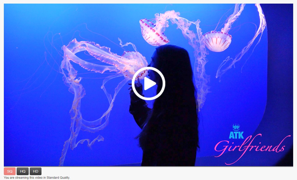 [ATKGirlfriends.com] Summer Renee - NorCal 5/10 (1835 Scene #5) [2025-12-12, Pissing, Public Nudity, Date, exhibitionism, flashing, outdoors, pee, POV, pussy lips, shaved pussy, voyeur, wet, 2160p, SiteRip]