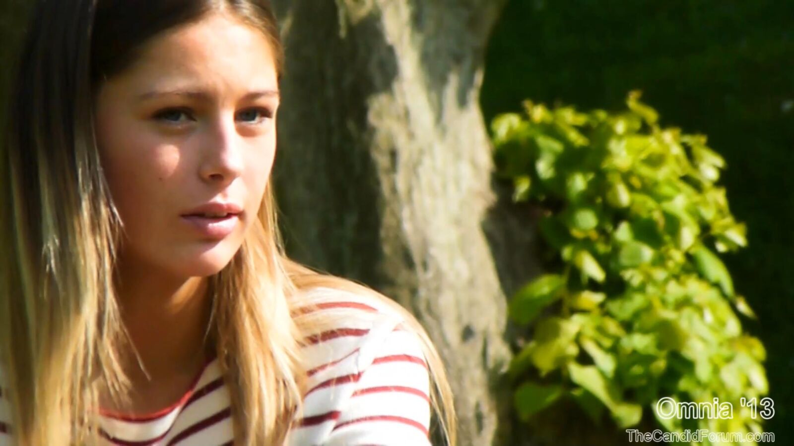 Omnia – Park (4 Videos) / Peeping in the park (4 roller) [2013, Voyeur, Upskirt, Panty, 1080p, CamRip] – Porn torrents download