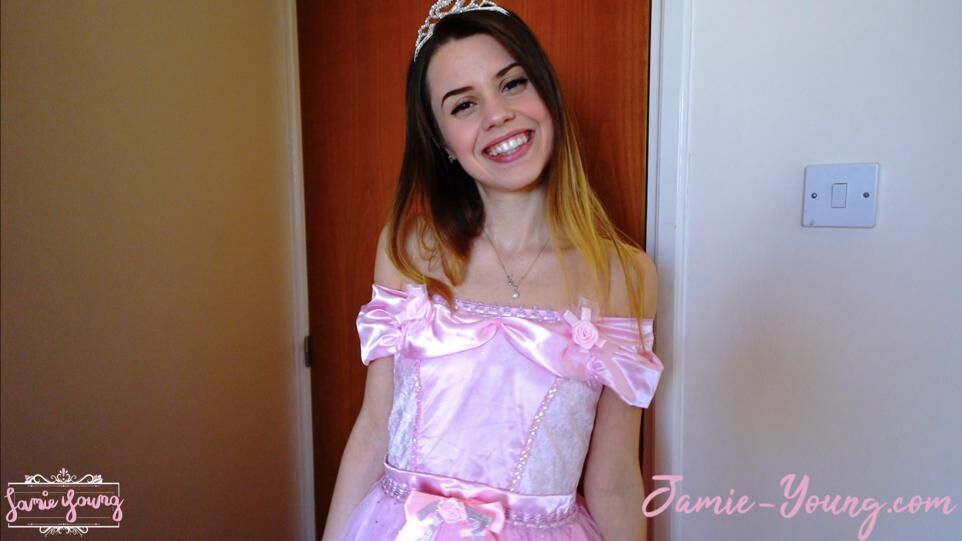 [583 MB] [Jamie-Young.com] Jamie Young (Cute Princess gets a Big Surprise!) [24.05.2020, All Sex, Blowjob, Deep Throat, Creampie, Missionary, Petite, Teen, Small Tits, Natural Tits, 1080p ] – Porn torrents download