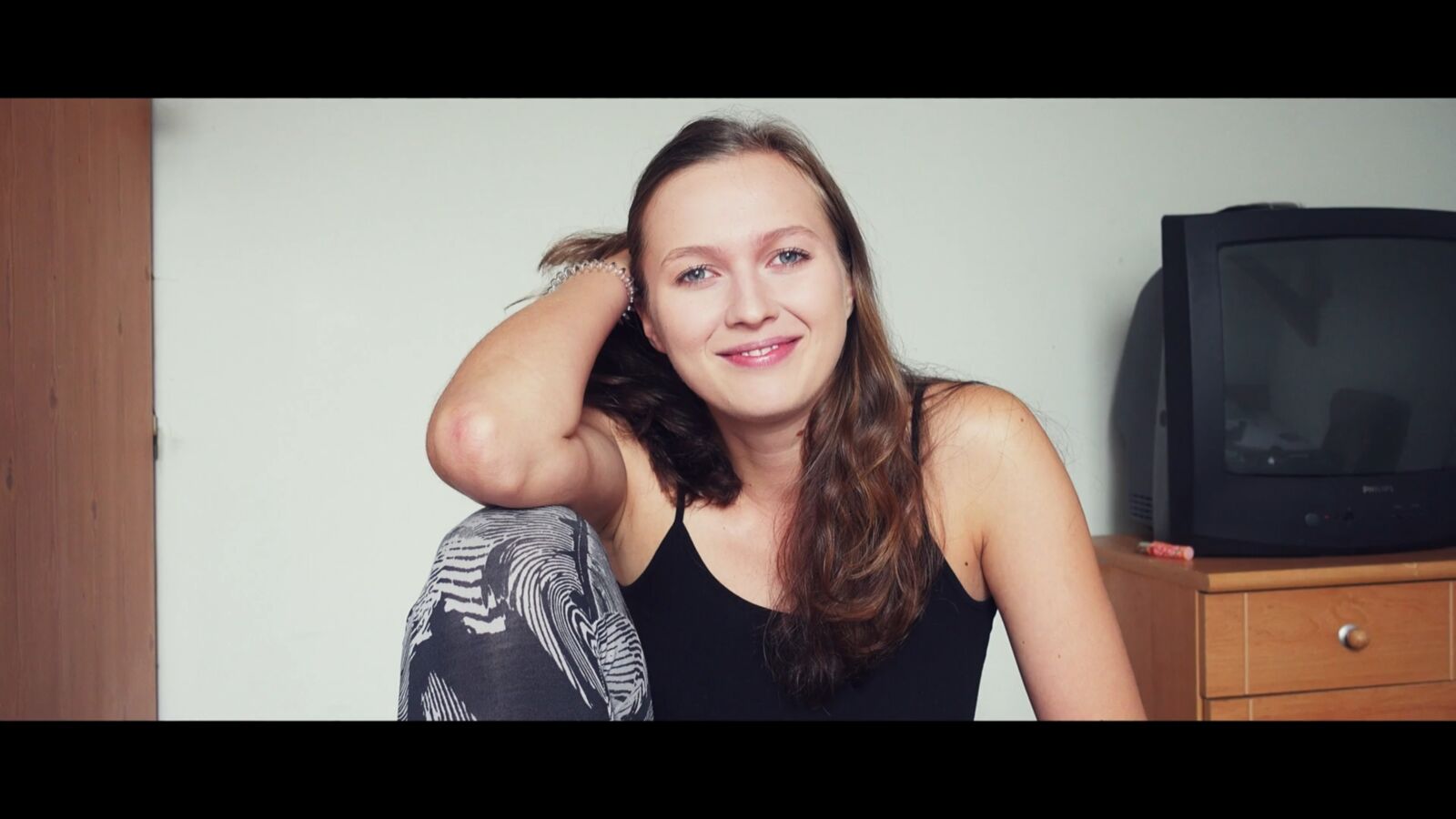 [735 MB] [SexArt.com / MetArt.com] Stacy Cruz and Maxmilian Dior (Behind The Scenes: Stacy Cruz – The Wandering) [2019-09-06, BTS, Masturbation, Interview, All sex, 1080p] – Porn torrents download