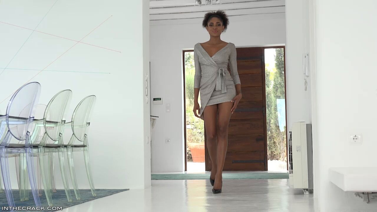 [1.34 GB] [InTheCrack.com] # 1627 Luna Corazon [2020, Solo, Close ups, Mastrubation, Toys, Indoor, 720p] – Porn torrents download