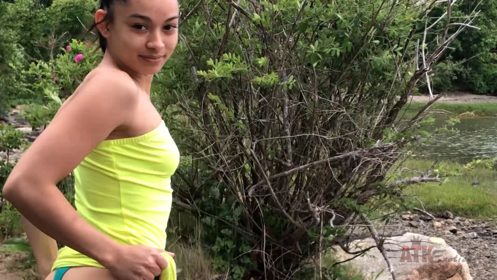 [116 MB] [ATKexotics.com] Iris Ivy Outdoor Watersports [2020-06-30, asian, Firm Tits, Hairy Pussy, pissing, small tits, spreading pussy, tattoos, watersports, 1080p, HDRip] – Porn torrents download