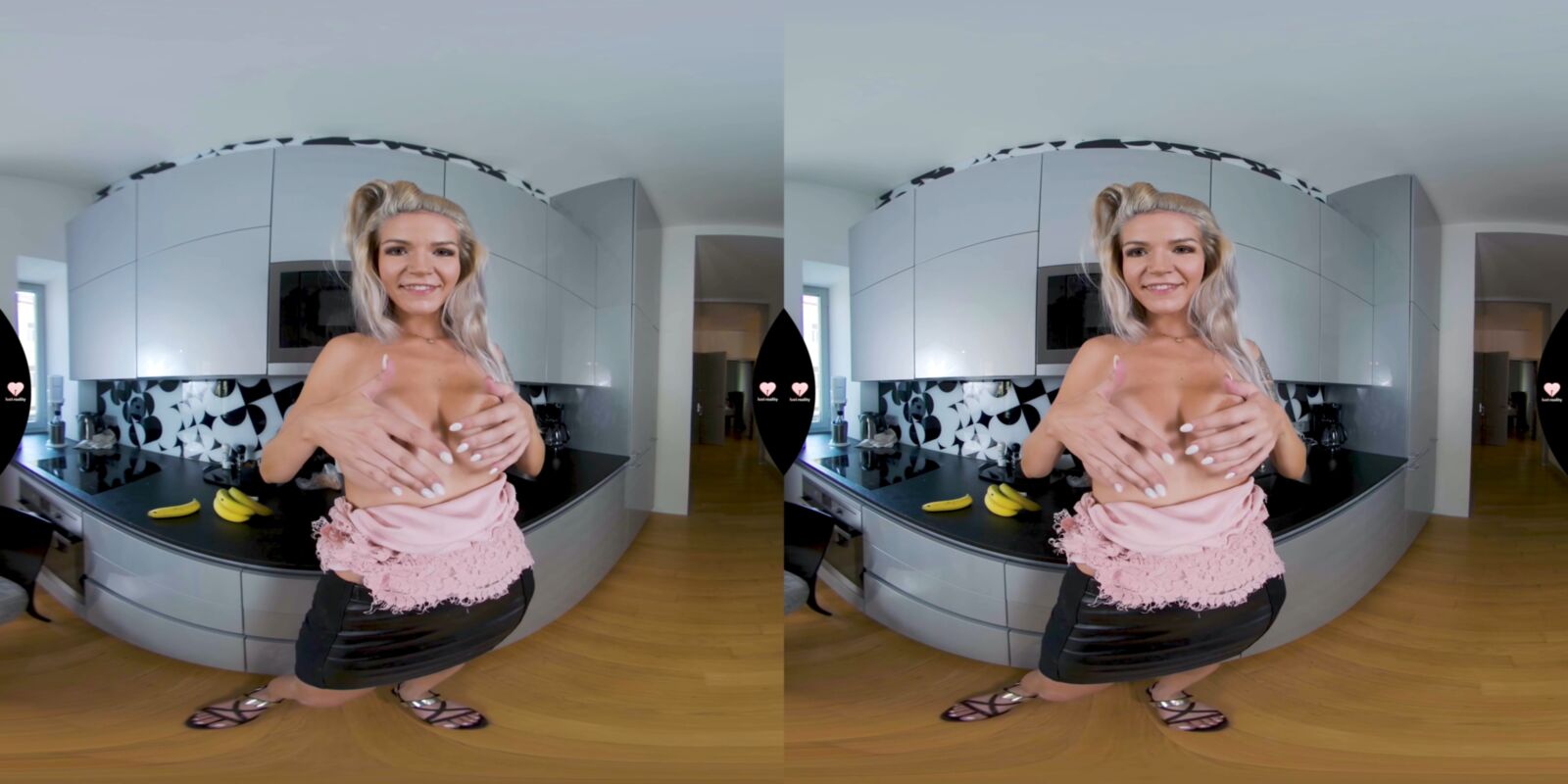 [2.44 GB] [LustReality.com] Danielle Fox (Hungry for the Banana / 29.09.2020) [2020 g., Blonde, Masturbation, No male, Solo, VR, 6K, 3072p] [Oculus Rift / Vive] – Porn torrents download