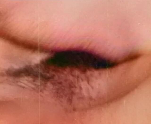 Three Came Running / Three Came Running (AVC) [1974, Classic, Comedy, DVDRip] (Aleen May, Cheryl Britt, Estelle Wagner, John Holmes, Nina Fause, Sally O’Brien, Jimmie Noron, Sally Adrien, Hal Bruck ) – Porn torrents download