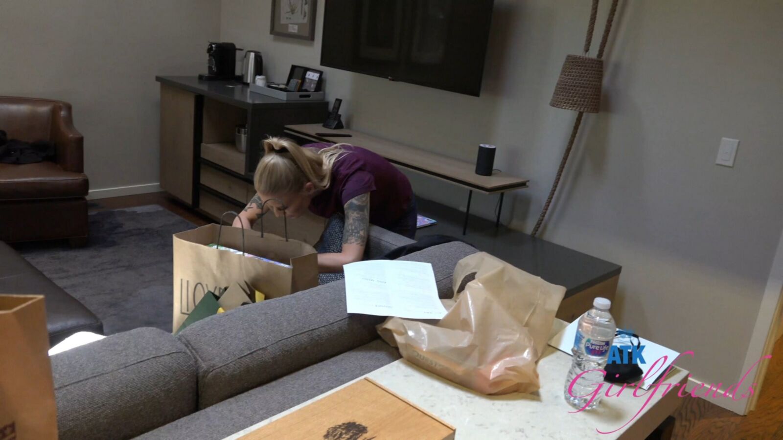 [1.27 GB] [atkgirlfriends.com] Paris White (Norcal # 2 12/17) [2020, POV, Blowjob, Handjob, Cum ON FEET, 1080p] – Porn torrents download