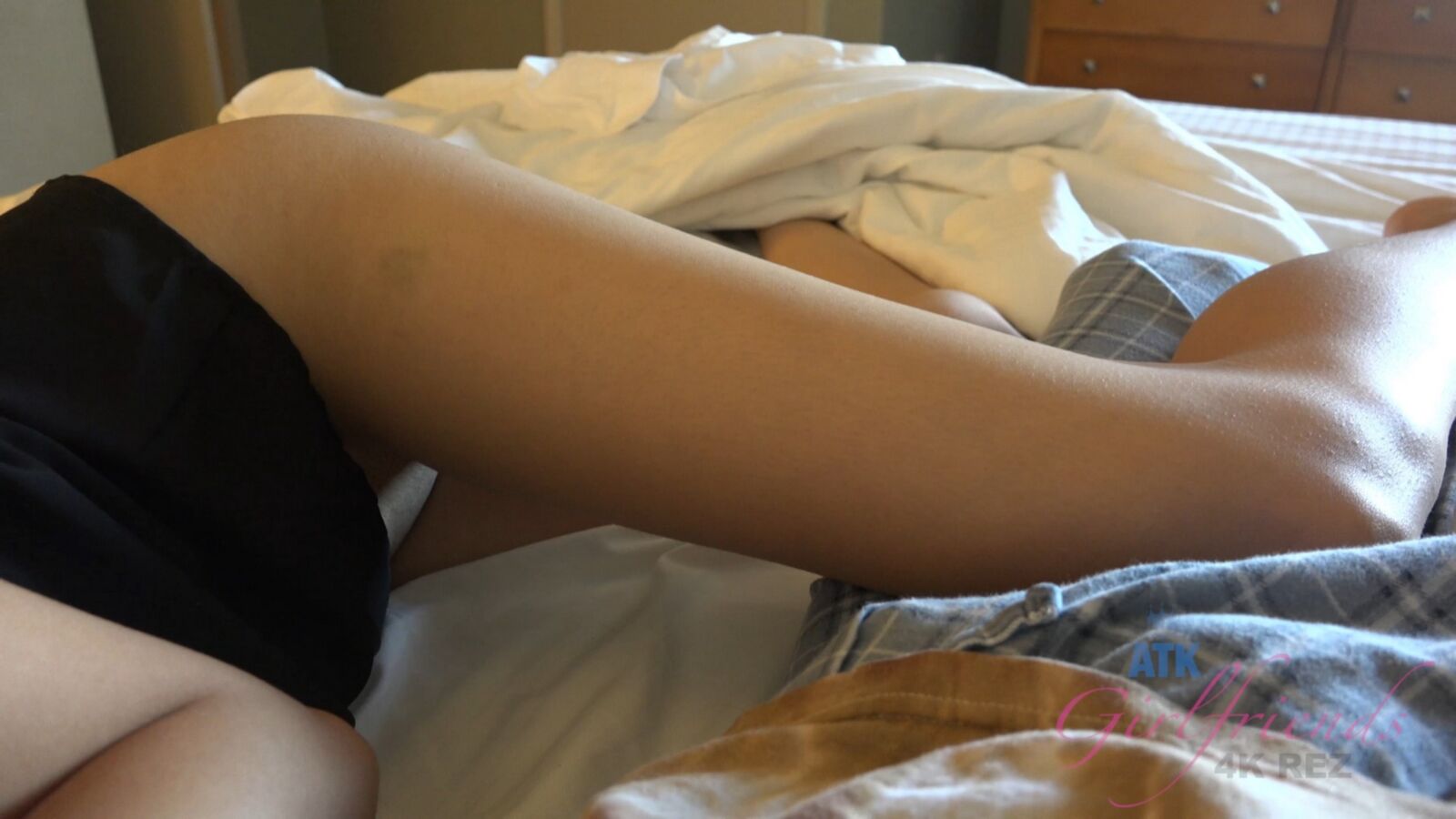 [1.17 GB] [ATKGIRLFRiends.com] Kristina Bell (Las Vegas 3/3) [2015, POV, Creampie, Blowjob, Footjob, Orgasm, Daddy, All Sex, 1080p] – Porn torrents download