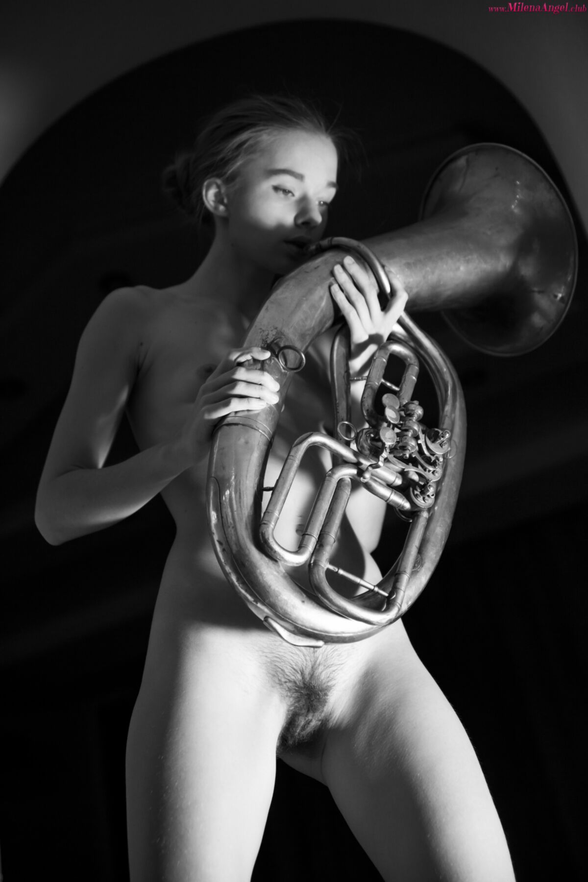 [MilenaAngel.club] 2019-02-04 Milena Angel – Tuba [Solo, Erotic, Posing, Hairy] [5616×3744-5029×3353, 101 photo] – Porn torrents download