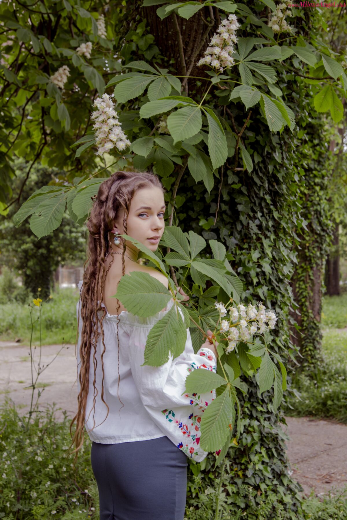 [MilenaAngel.club] 2018-05-24 Milena Angel – Sweet Chestnut [Solo, Erotic, Posing, Hairy] [5472×3648-5177×3451, 65 pics] – Porn torrents download