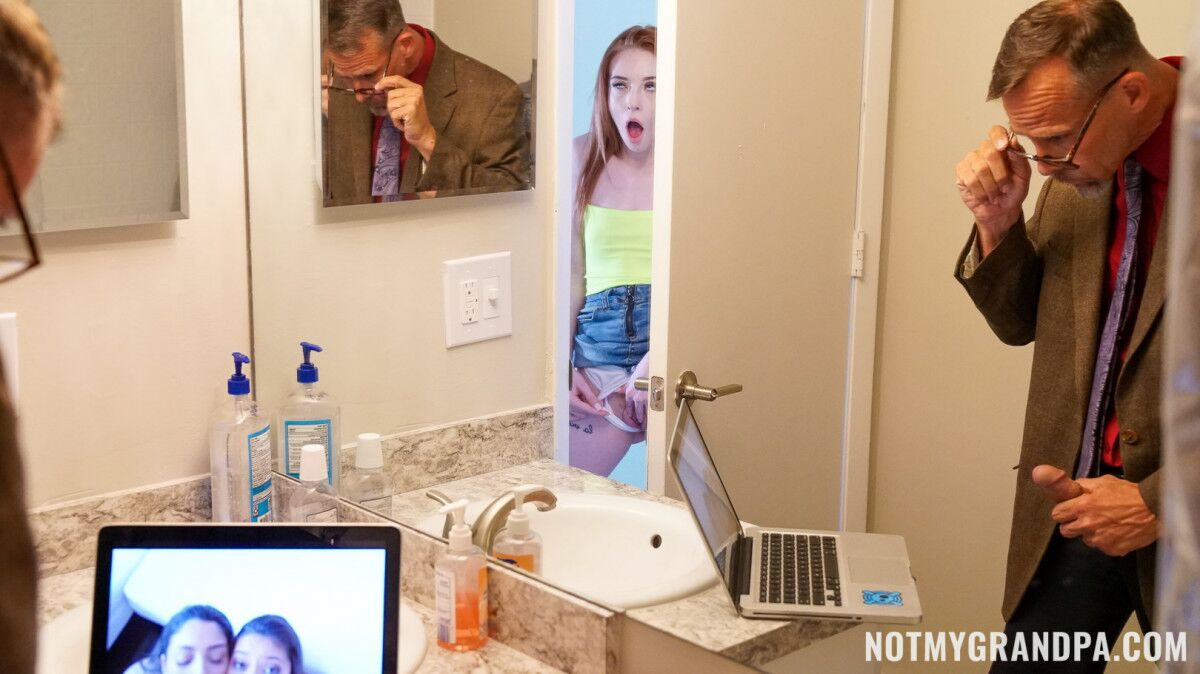 [NotmyGrandpa.com / Teamskeet.com] Madi Collins – Stepgrandpa Discovers The Internet (09/06/21) [2021, Blowjob, Cowgirl, Cum in Mouth, Doggystyle, Facial, Hardcore, Missionary, Natural Tits, Reverse Cowgirl, Shaved Pussy , Small Tits, Teen, Tiny, Toned, Tube Top, Wild, 480p] – Porn torrents download