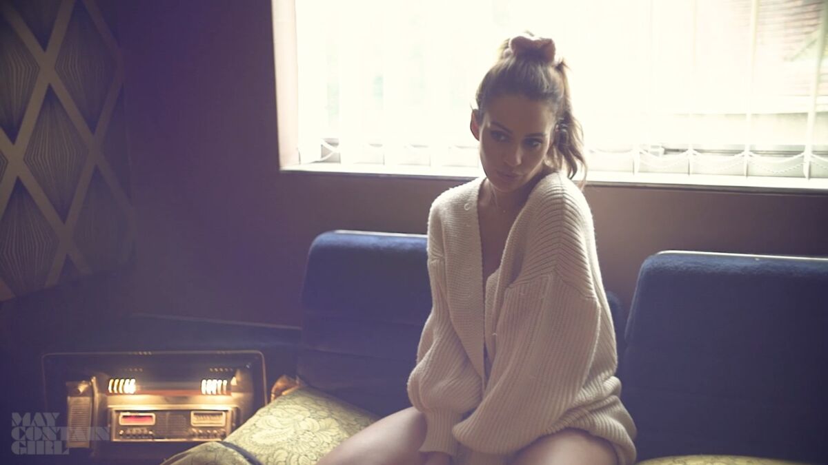 [Maycontaingirl] 2020-10-26 Holly Peers – Stranger Things [Solo, Erotic, Glamor, Large Natural Breasts] [1080p, SiteRip] – Porn torrents download