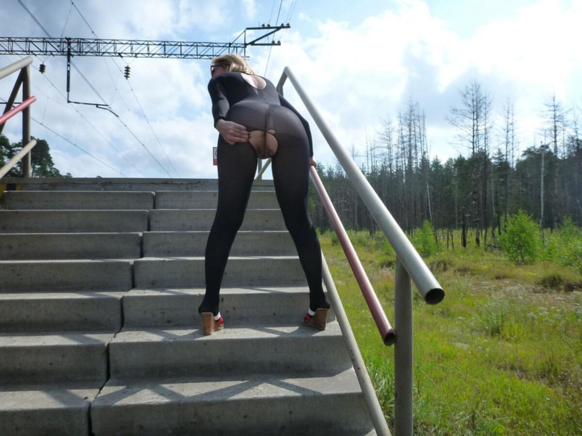 Wife-Egsby [Amateur, Russian, Solo, Masturbation, Exhibitionism] [from 1632 * 918 to 1632 * 1224, 135] – Porn torrents download