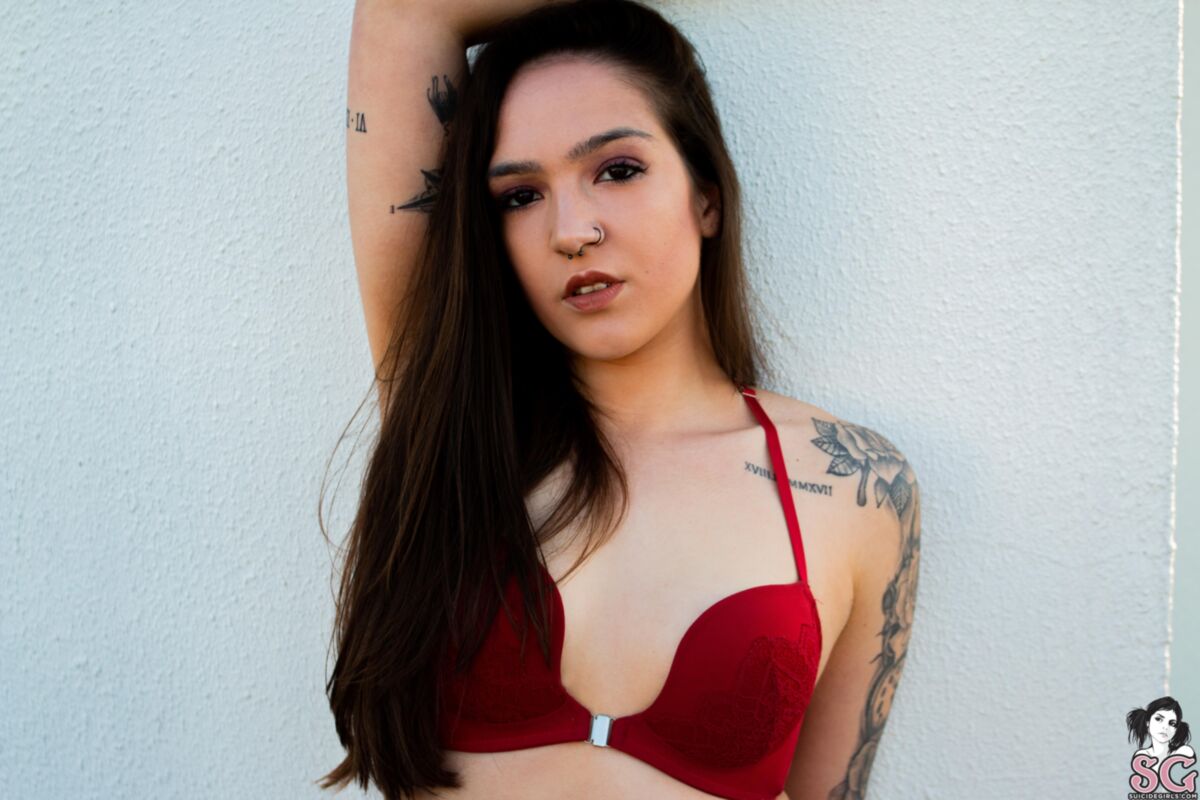 [Suicidegirls.com] 2021-11-27 Acatarinis – Naturist [Solo, Posing] [3648×5472, 43 photos] – Porn torrents download