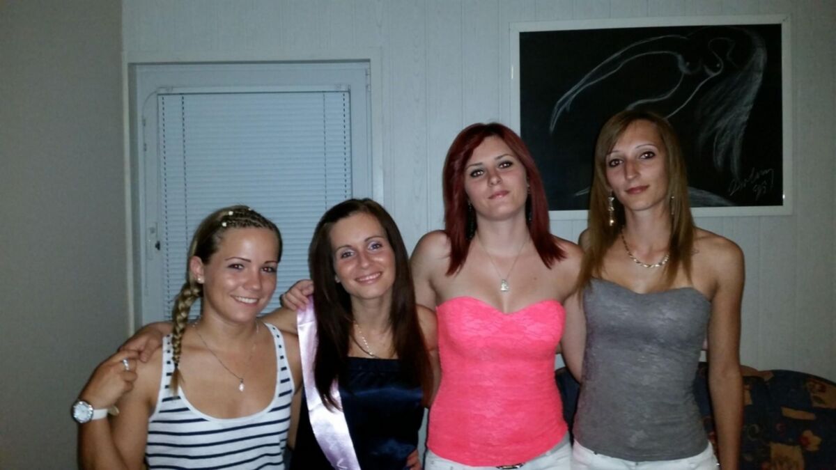 Orsi [Amateur, Solo, Posing] [from 1088 * 612 to 2040 * 1148, 99] – Porn torrents download