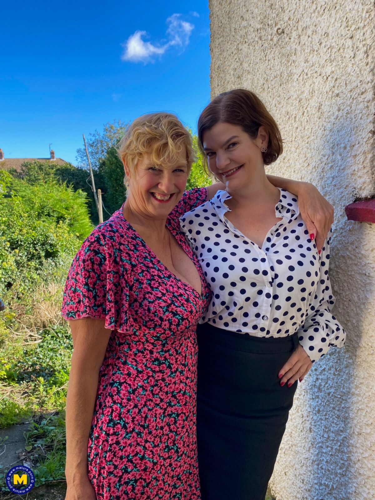 [Mature.nl] 2021-11-10 CLARA (EU) (45), Molly Maracas (EU) (57) – Hairy Vesrus Shaved, A Dominant Lesbian Sexplay with Molly Maracas and Clare [Pantyhose, Hairy, Lesbian, Masturbation, Shaved] [1512×2016, 2560×1706, 178 photos] – Porn torrents download