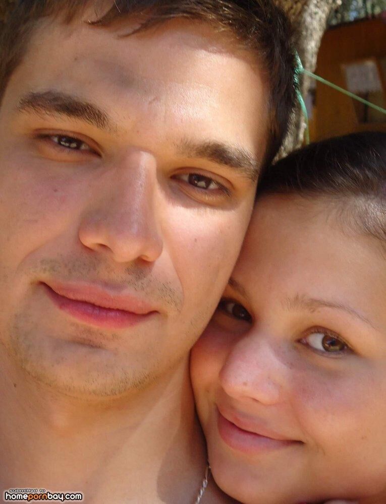 At Vacation With My Wife [Amateur, Topless, Posing] [from 1000 * 765 to 1200 * 876, 111] – Porn torrents download