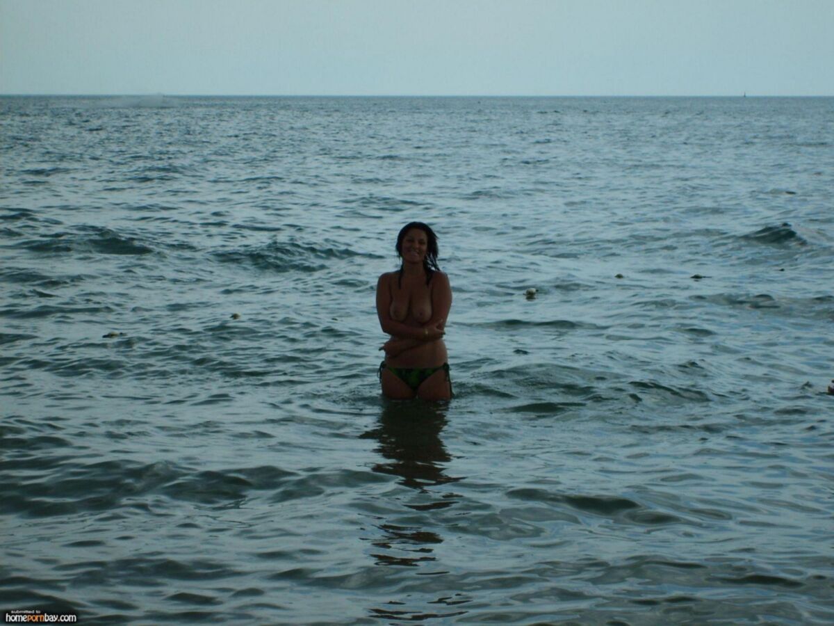 My Sexy Wife Got Nice Tits [Amateur, Big Boobs, Solo, Posing] [from 1467 * 1100 to 2720 * 2040, 55 pics] – Porn torrents download