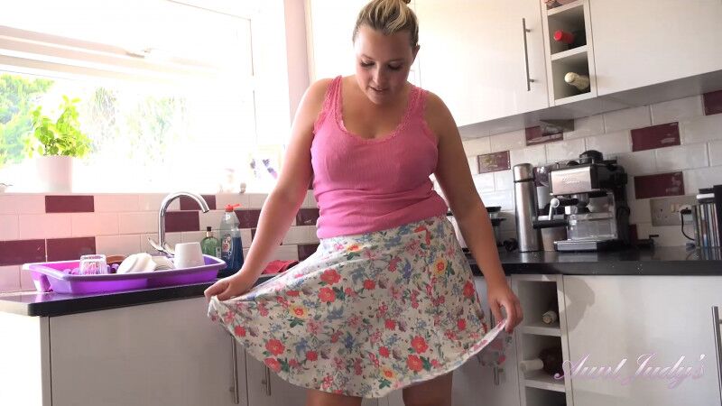 [Auntjudys.com] Charlie Rae – Charlie Rae Teases and Plays In The Kitchen [2021.10.06, Solo, Milf, Masturbation, Big Tits, Curvy, 1080p] – Porn torrents download