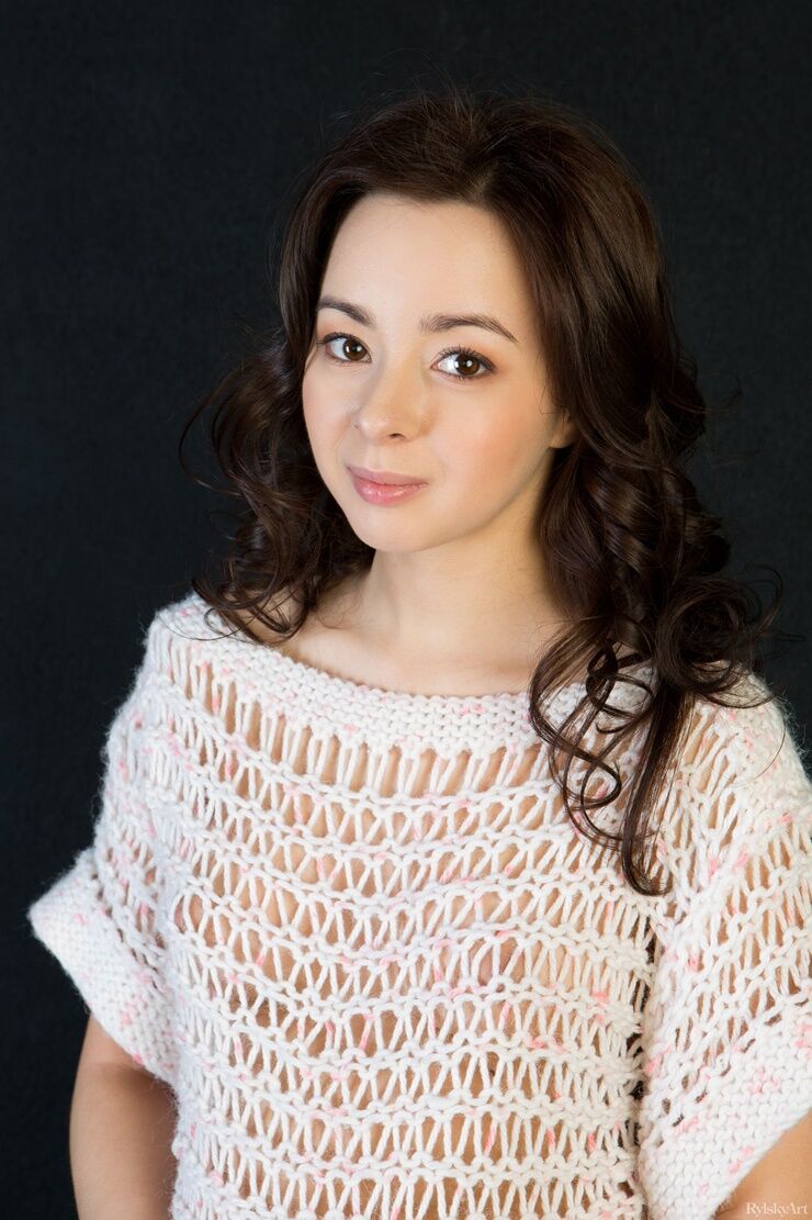 Shania [rylskyart] [nude] [3000×4500, 509 photos, 10 sets] – Porn torrents download