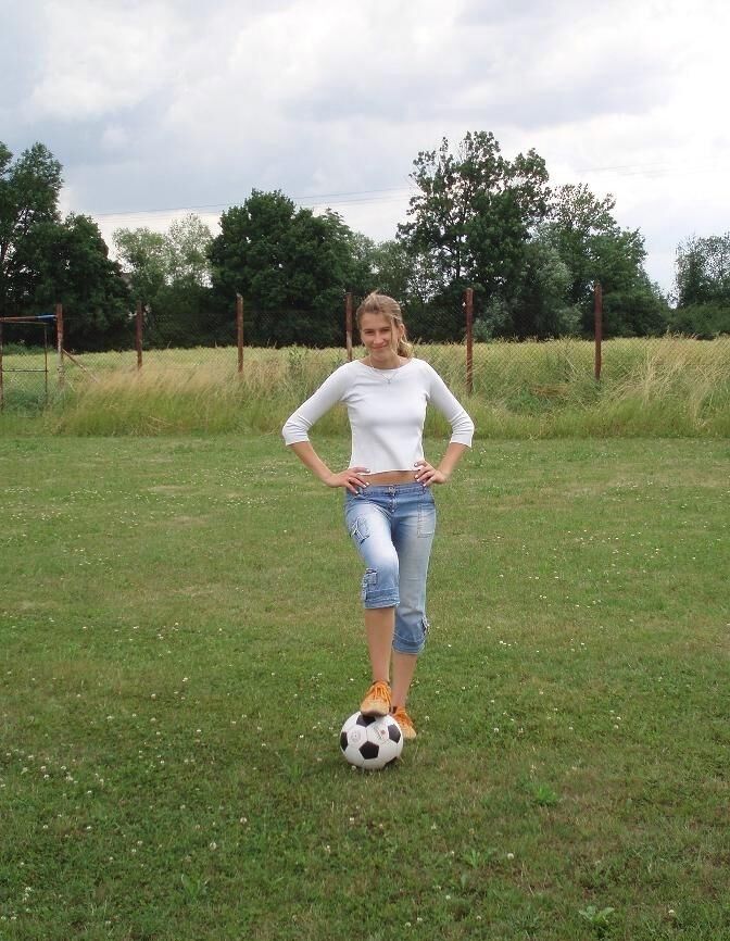 Focista CSAJ [All Sex, Solo, Masturbation, Blowjob, Toys] [from 866*762 to 1200*964, 87] – Porn torrents download