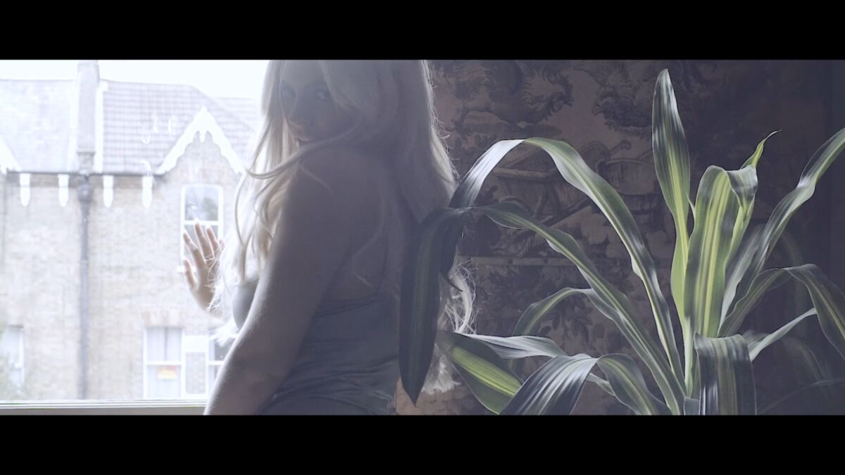 [MayContainGl.com] 2017-08-18 Danielle Sellers-Silver Surfer [Solo, Erotic, Big Tits] [1080p] – Porn torrents download