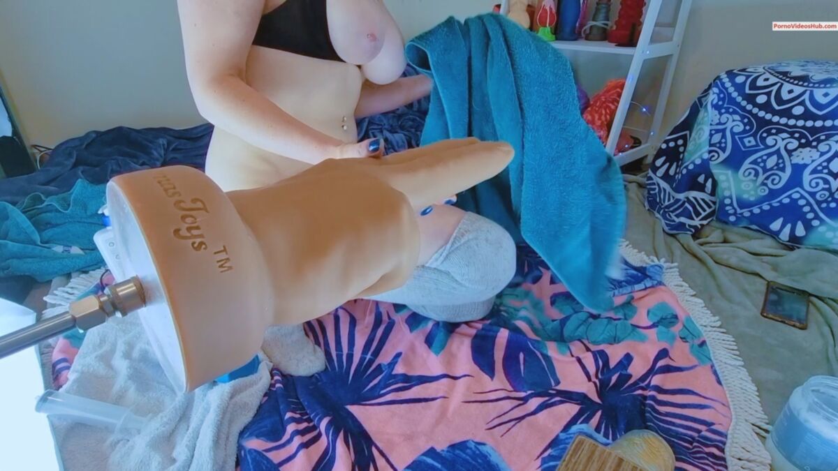 [Manyvids.com] Alexbreecooper - Fuck Machine Giant Analy Fingering [2022, ANAL, Fuck Machine, Dildo, Gaping, Big Tits, 1080p, Web -Dlrip] | Free Porn Torrent