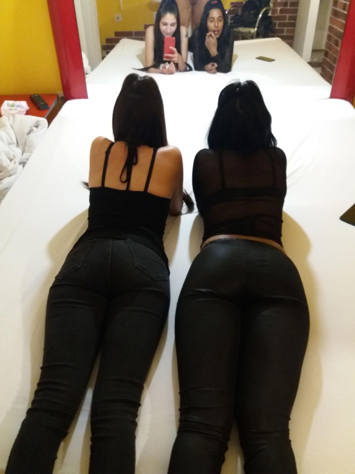 Gypsy prostitutes in Sofia [Amateur, Posing] [3096×4128, 76 photos] – Porn torrents download