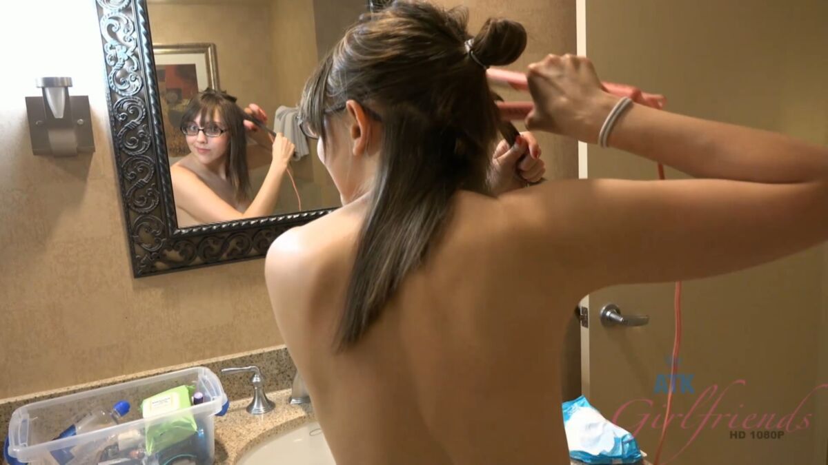 [Atkgirlfriends.com] Nickey Huntsman (Las Vegas 1/3) [2015, Cum on Hands, Blowjob, Footjob, Handjob, Pov, 1080p – Porn torrents download