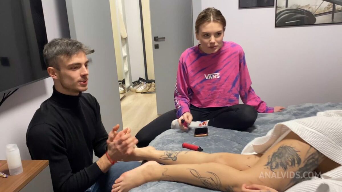 [Legalporno.com / analvids.com] Lika Clarke, Amanda Clarke, Milka – Full Backstage with Title!New Tattooed Teen Lika Clarke Welcome to Porn!Non Stop ANAL Fucking-0% PUSSY [16-01-2023, Russian, BTS, 720p] – Porn torrents download