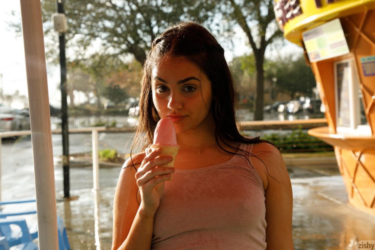 [Zishy.com] 2018-2019 Eloisa Guerra – Zishy – Eloisa Guerra [Amateur,Solo, Masturbation,Posing] [from 1536*1024 to 1920*1280, 233 photos, 4 sets] – Porn torrents download