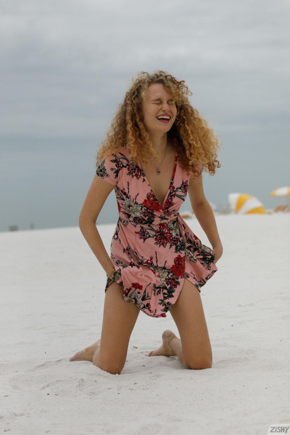 [Zishy.com] 2023 Debra Kenlow – Debra Kenlow Keep It Clearwater [Amateur,Solo,Posing] [1920*1280, 86 photos] – Porn torrents download