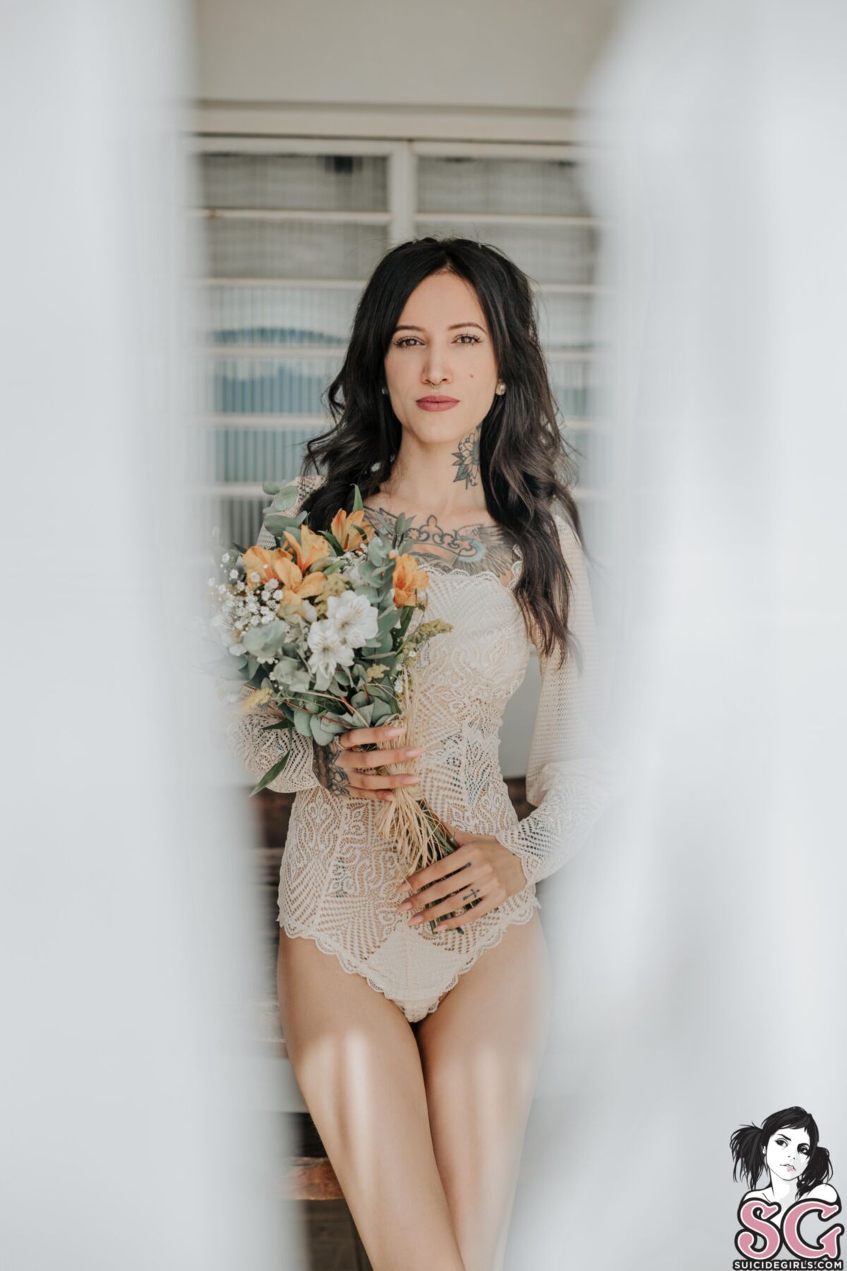 [SuicideGirls.com] 2023-03-23 ​​Hevie – Flowers [solo, posing] [3985×5978 – 4160×6240, 52 photos] – Porn torrents download