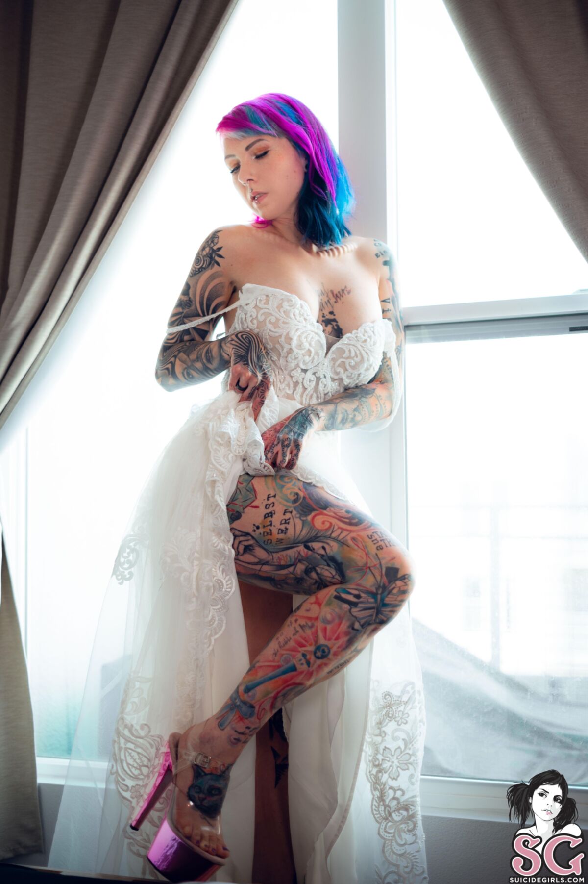 [SuicideGirls.com] 2023-02-02 FrauTagtraum – The Bride [solo, posing] [3072×4618 – 4024×6048, 43 photos] – Porn torrents download