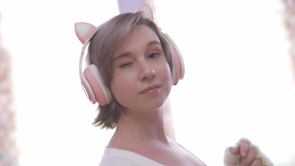 [LegalPorno.com / AnalVids.com] Alice Klay – Babyface and FAT italian cock! 1 on 1 anal only (2023-07-18) [2023, anal, ass to mouth, big tits, blowjob, cum swallowing, deep throat, face fucking, facial, gapes, rough, teen, 480p, SiteRip] – Porn torrents download