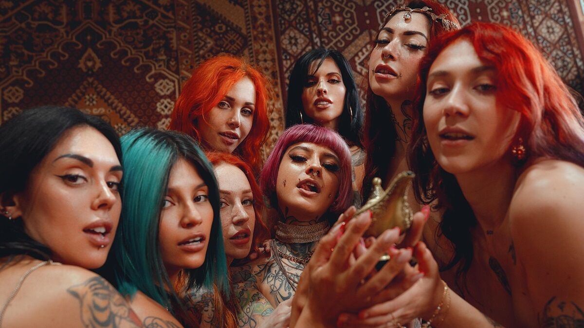 [SuicideGirls.com] 2023-11-03 @janesinner @nesty @yegola @ninaq @alerose @jelly @peachie @pink – THREE WISHES [Group, Lesbian, Tattoos, Piercing, Italian] [4000×6000 – 6000×4000, 72 photos] – Porn torrents download