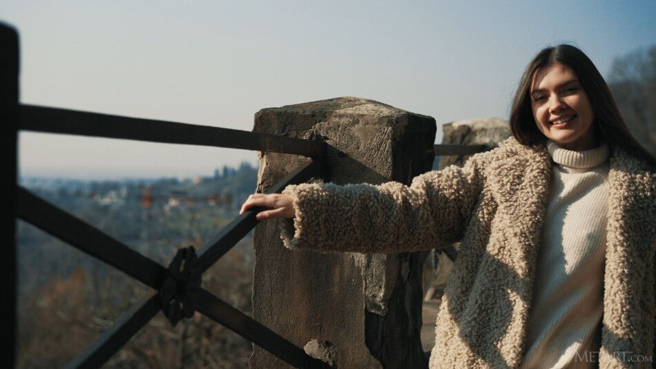 [MetArt.com] Georgia – On The High City [2023.09.12, Solo, Teen, Posing, 2160p] – Porn torrents download